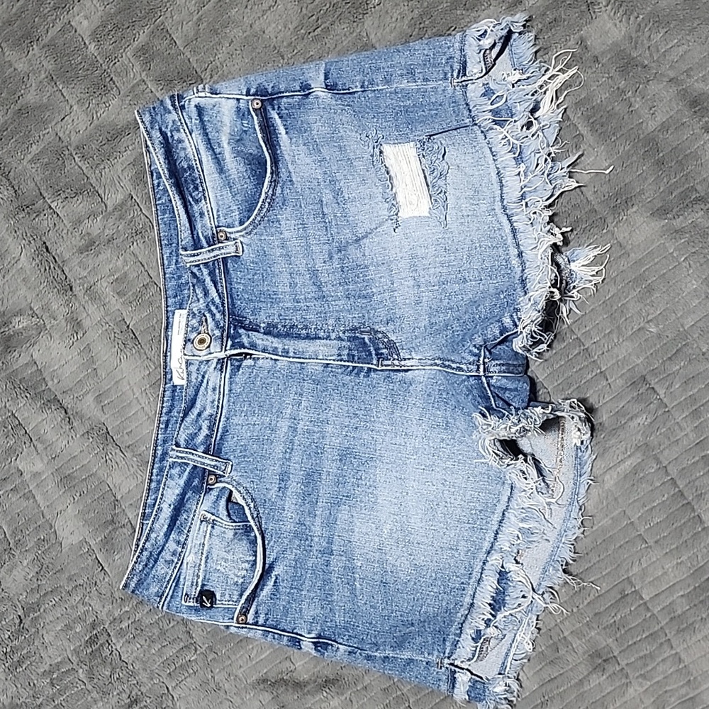 KanCan shorts